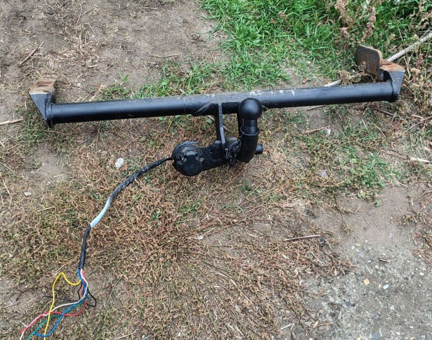 1993-2003 Suzuki Swift gyri levehet fejes vonhorog 3 s 5 ajts