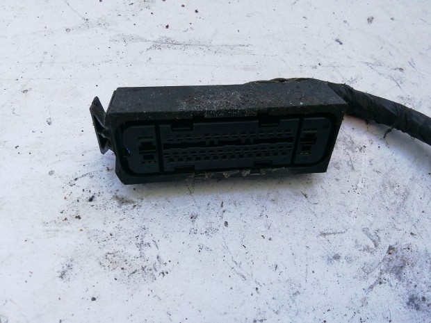 199815 Land Rover Freelander 1998-2006 Abs elektromos csatlakozó