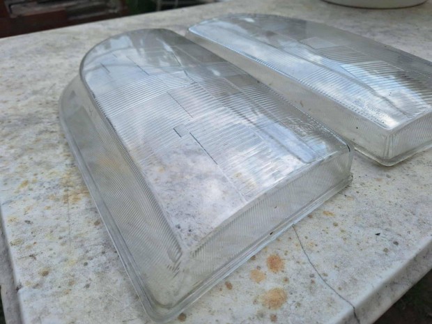 1998as Ford Tranzit f�nysz�r� �vegek