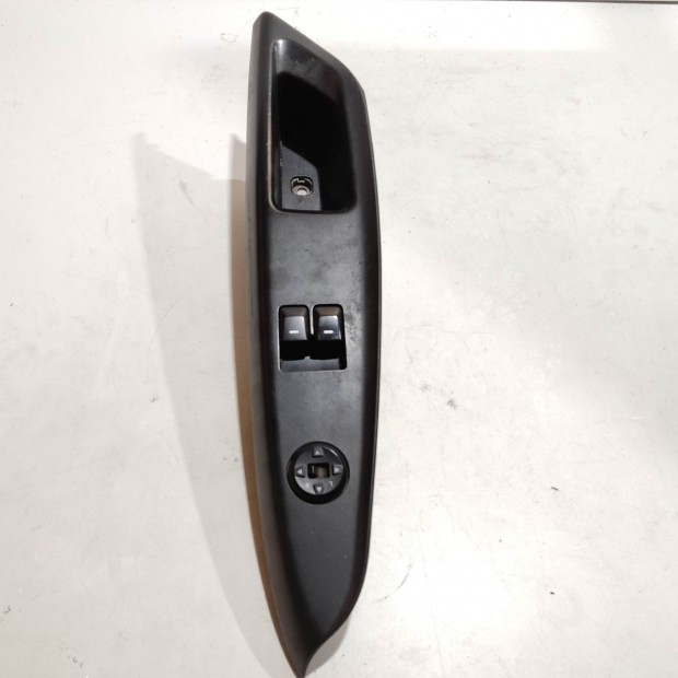 199943 Kia Rio 2011-2017 bal első ablakemelő kapcsoló 82730-1W20