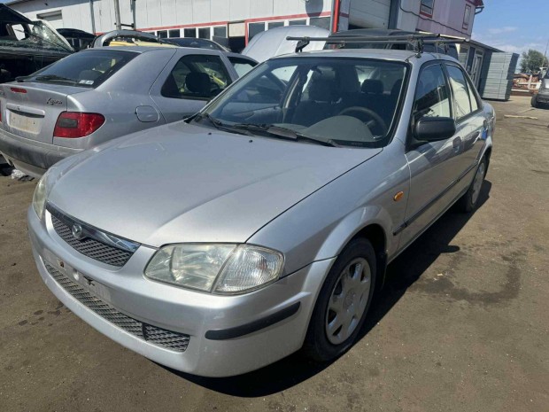 1999 Mazda 323 1.5 -ZL- bontott alkatrészek