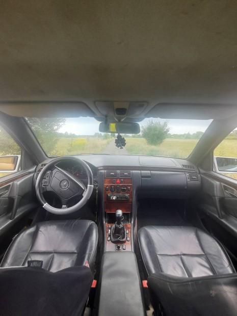 1999 W210 E290 TD