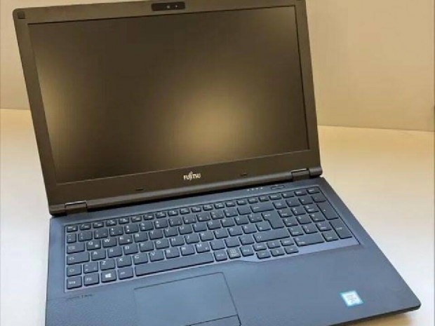 1999 ta Dr-PC: Fujitsu Lifebook E558 -9.12