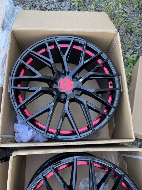 19 Mam Rs4 Audi Vw Skoda Seat Merci 5x112 Alufelni garnitura