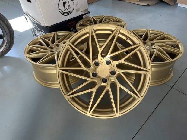 19" 5x112 Keskin KT20 alufelni szett!