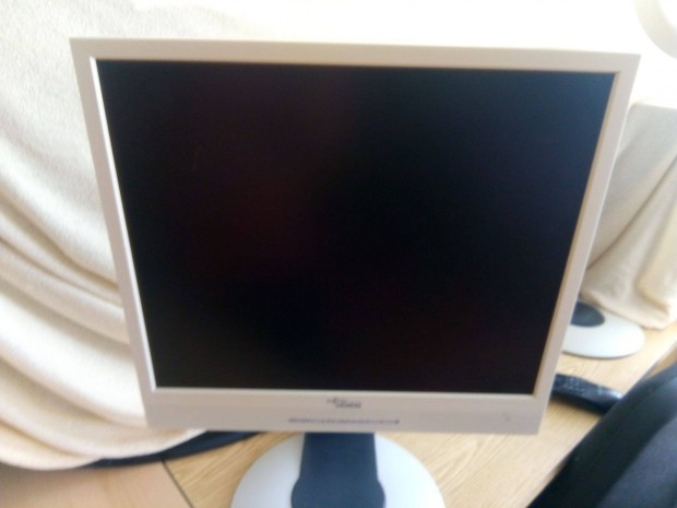 19" TFT monitor (Fujitsu-Siemens, 1280*1024, 8ms, D-Sub, DVI) elad