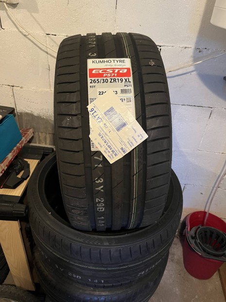 19" kumho nyárigumik