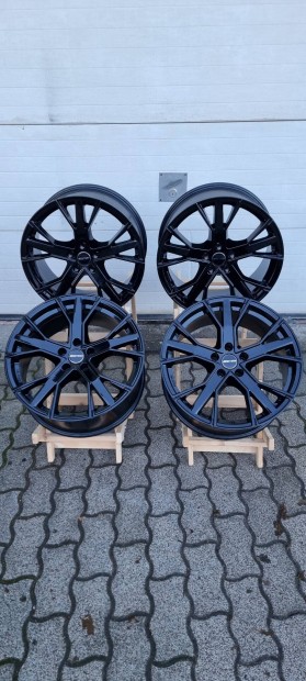 19"-os 5x112 alufelni garnit�ra 
