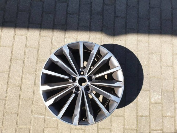19 colos Skoda Trinity gyári alufelni