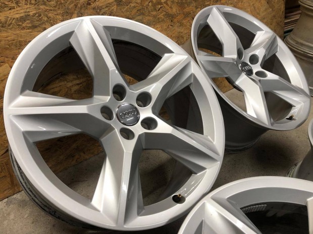 19 colos gy�ri Audi alufelni A6, A7, A5 �jszer� 19 col