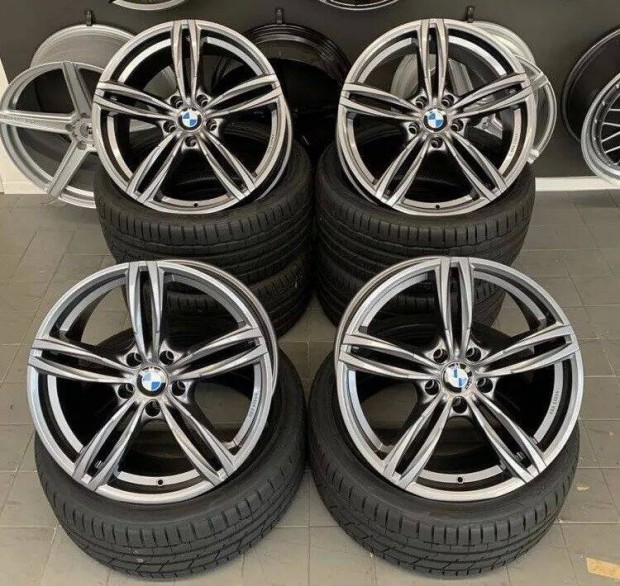 19 colos komplett felnik, 245/40 R19 nyári gumik BMW M