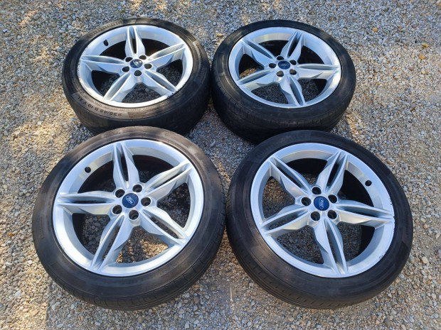 19-es gy�ri Ford Kuga Galaxy S-max alufelni 5x108 szenzor felni 19 19"