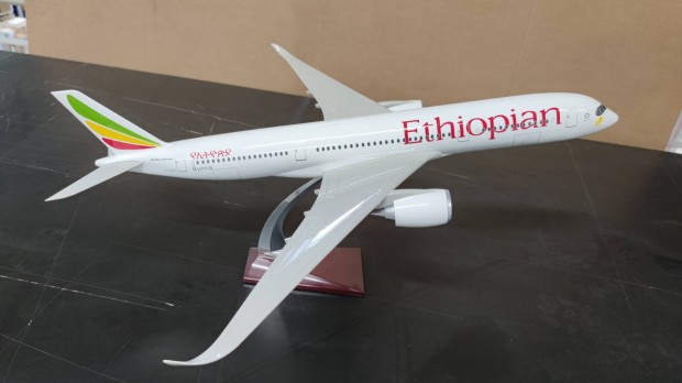 1/100 Ethiopian Airbus A350 Replgp modell 