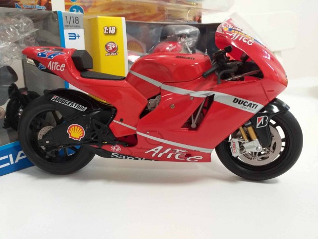 1/12 motor modell, Ducati Desmosedici 2007 Casey Stoner Motogp