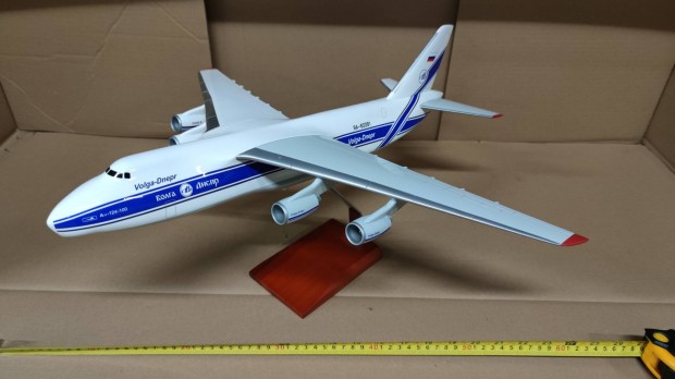 1/130 Antonov An-124 Replgp modell