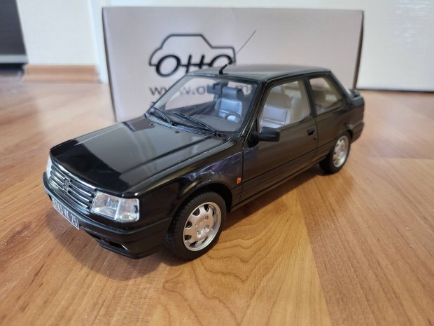 1:18 1/18 Ottomobile Peugeot 309 modellaut