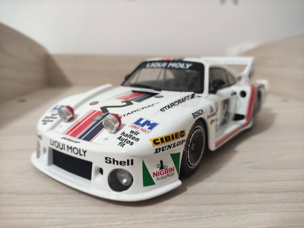 1/18 1:18 Porsche 935 DRM (DTM) MCG modell