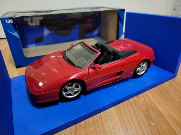 1:18 1/18 UT Model Ferrari F355 Spider modellaut