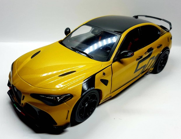 1/18 Alfa Romeo Giulia GTA M Solido kiads autmodell 