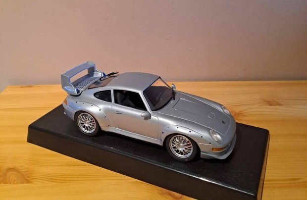 1:18 Anson Porsche 911 GT2 modell