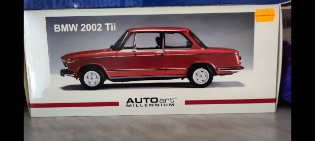 1:18 Autoart BMW 2002 Tii "Granada Red"