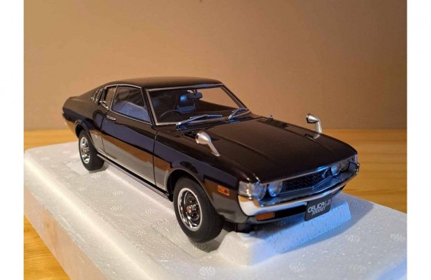 1:18 Autoart Toyota Celica 2000GT modell