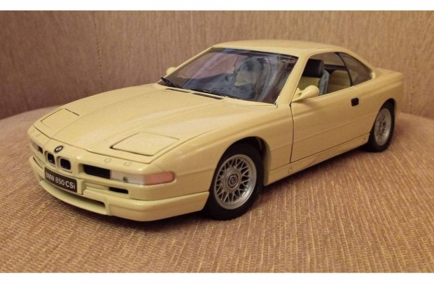 1:18 BMW 850Csi dakarsrga, mindene nyithat fm aut modell