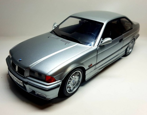 1/18 BMW E36 M3 Coupe Solido kiads autmodell 