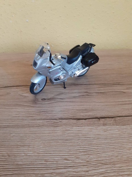 1:18 BMW R1100RT motormodell