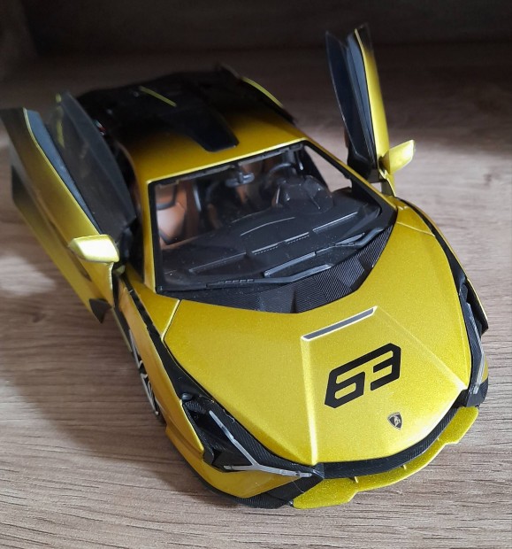 1:18 Bburago Lamborghini Sian Hybrid modellaut 2020