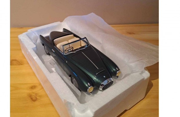 1:18 Bos Models Lancia Aurelia modell