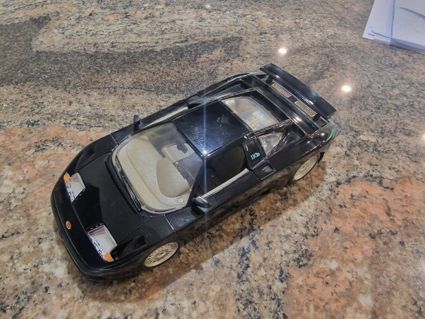 1:18 Bugatti 110EB modellauto Burago