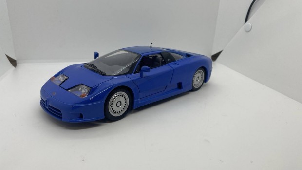 1:18 Bugatti EB110