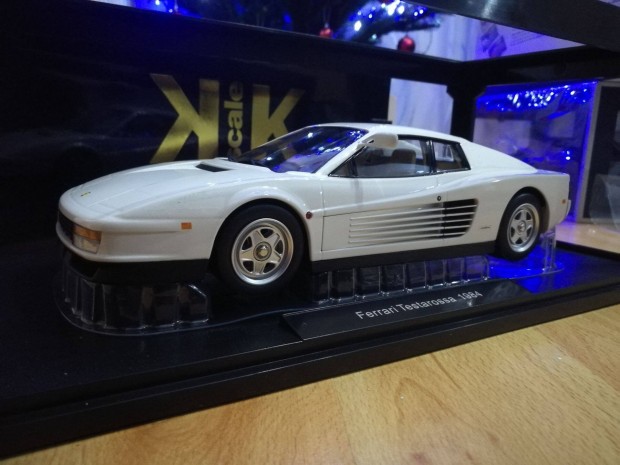 1:18 Ferrari Testarossa Miami Vice