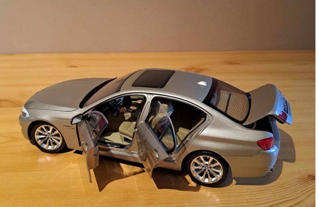 1:18 GT Autos BMW 530i F10 modell