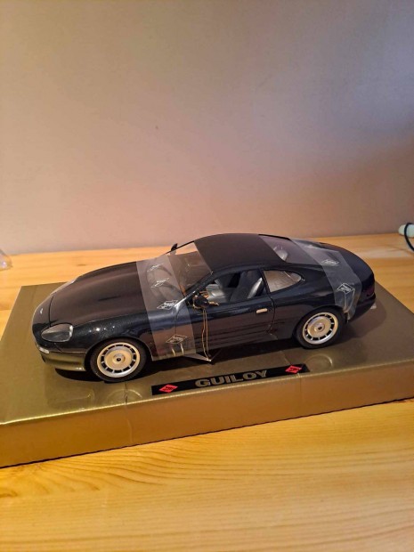 1:18 Giuloy Aston Martin DB7 modell