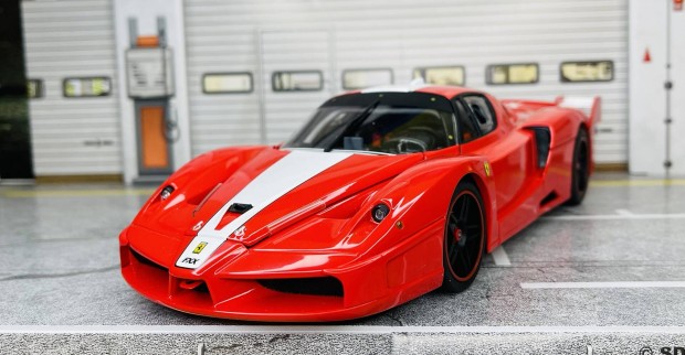 1:18 Hot Wheels Elite Ferrari Fxx 1/18