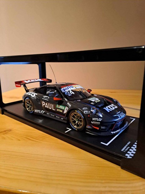 1:18 Ixo Porsche 911 GT3 R modell, j