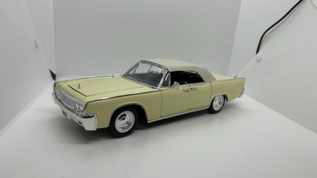 1:18 Lincoln Continental Convertible 1963