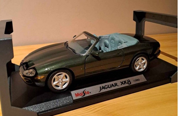 1:18 Maisto Jaguar Xk8 Cabrio modell