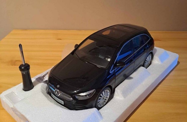 1:18 Mercedes B-klasse modell