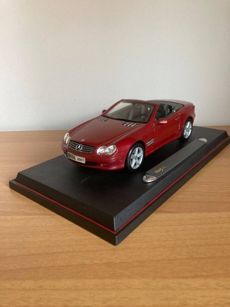1/18 Mercedes-Benz 500 SL Maisto kiadású fém autómobell