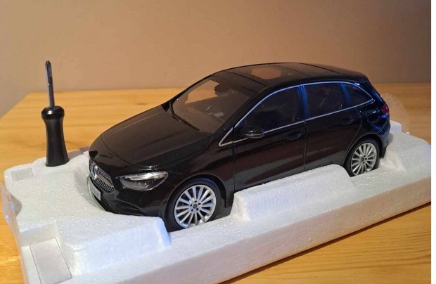 1:18 Mercedes-Benz B Klasse modell