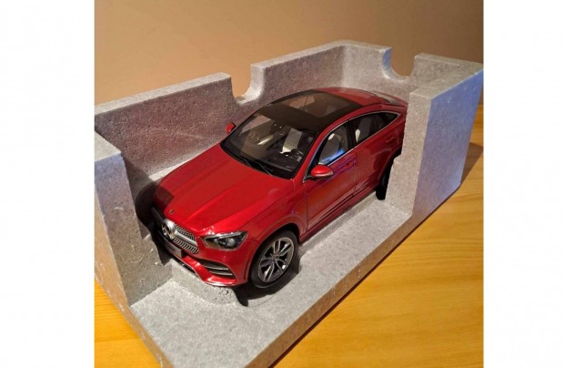 1:18 Mercedes-Benz Gle Coupe modell