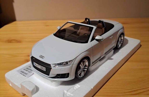 1:18 Minichamps Audi TT cabrio modell