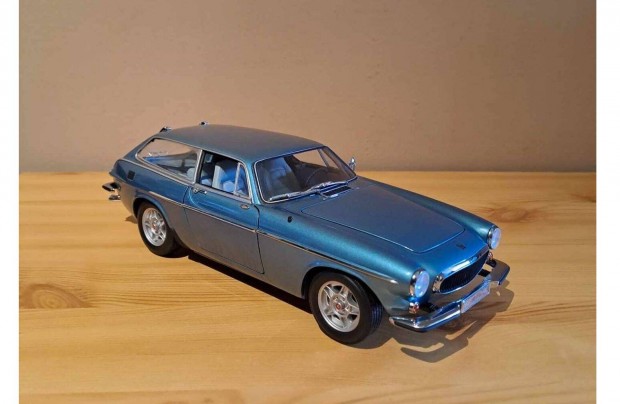 1:18 Minichamps Volvo P1800 Es modell