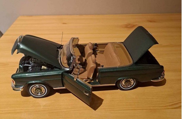 1:18 Norev Mercedes 280SE Cabrio modell