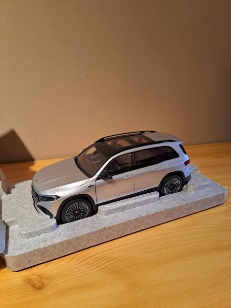 1:18 Nzg Mercedes-Benz Eqb modell