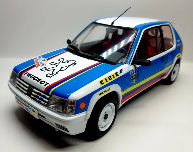 1/18 Peugeot 205 Solido kiads autmodell 