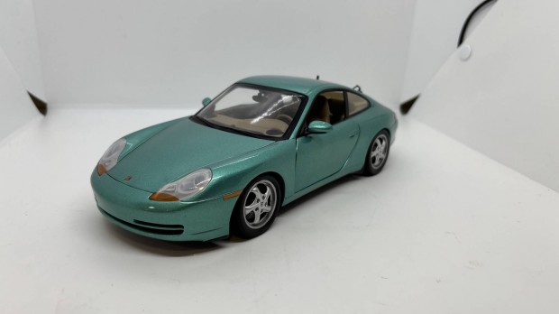 1:18 Porsche 911 Carrera